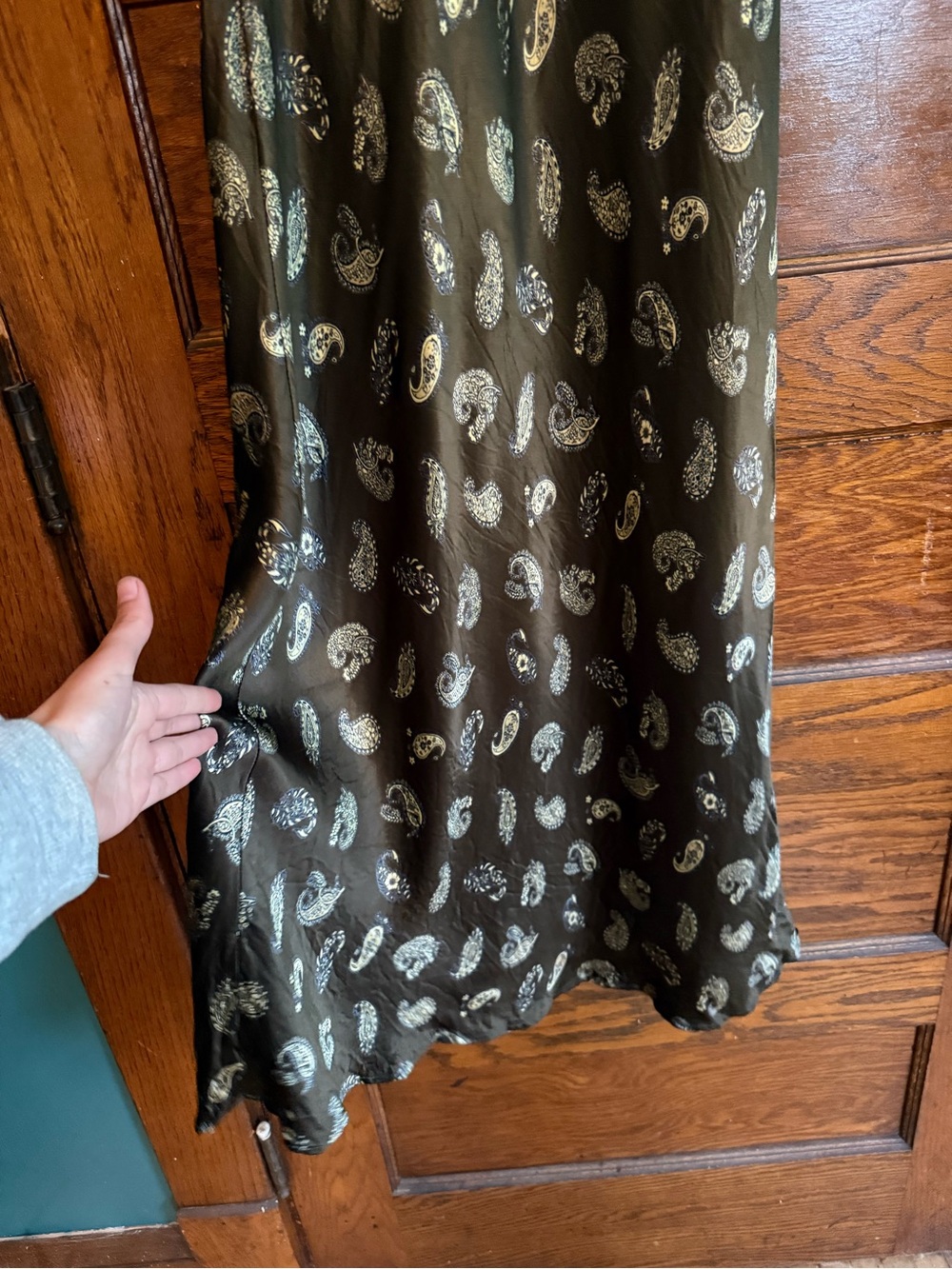 VINTAGE Paisley Maxi Slip Dress Boho Statement Bias Cut Flowy Spaghetti Strap L - Picture 8 of 10